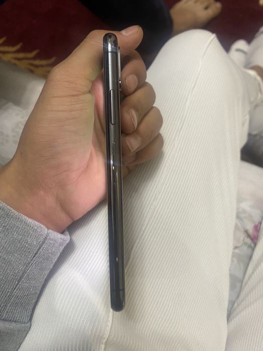 Iphone x holoti yaxshi