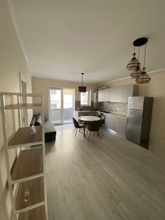 Apartament 2 camere de vânzare în bloc nou
