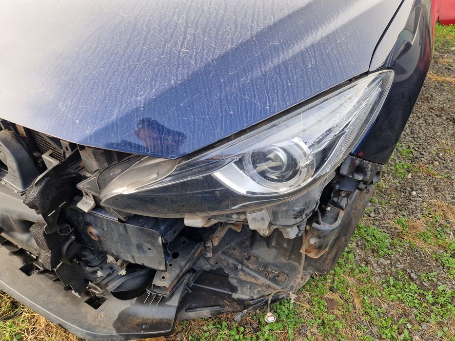 Far/Faruri Bixenon Mazda 3 2013-2018