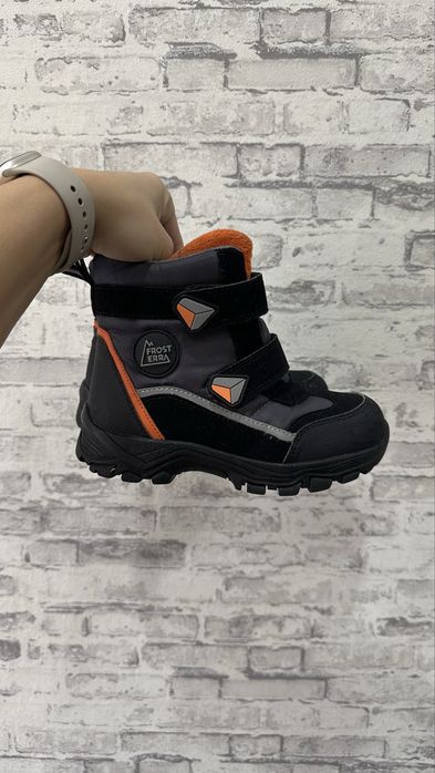 Ботинки на мальчика. Зима. 30р.