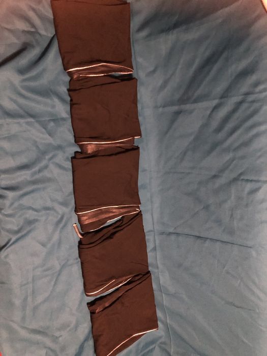 Pantaloni dama noi  25 lei perechea