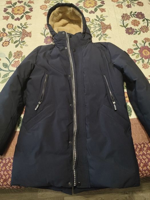 Продам новую куртку