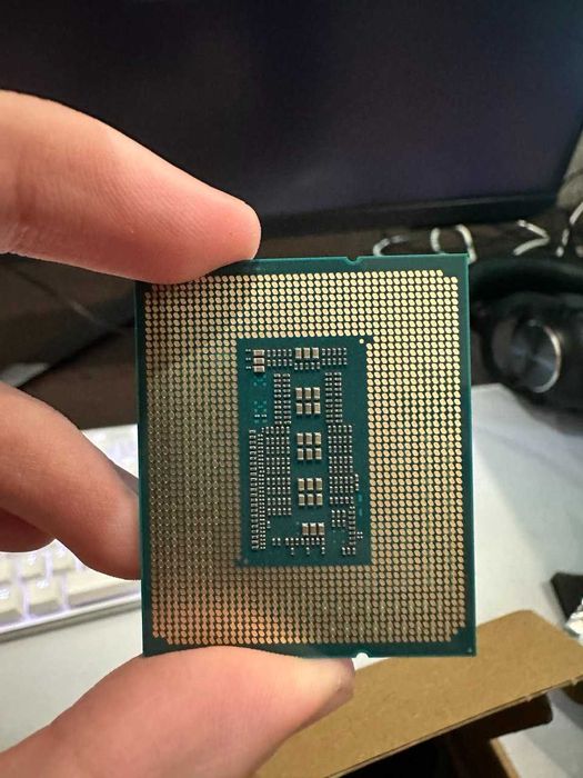 Intel core I7 13700