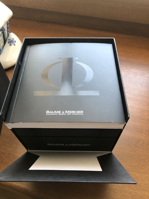 Швейцарские часы Baume & Mercier