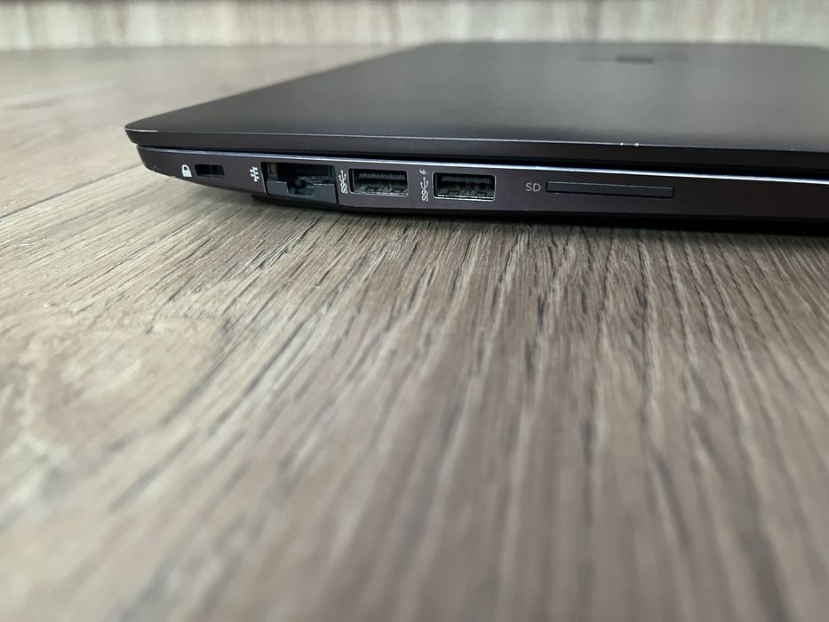 Laptop Hp Zbook Studio G4