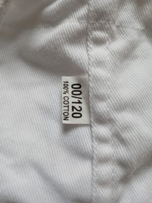 Кимоно для занятий каратэ