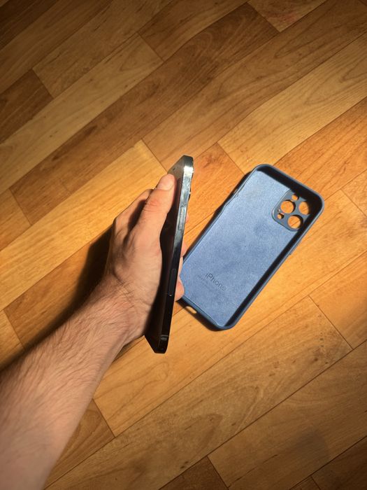 Продам Телефон Айфон 12 Pro Max