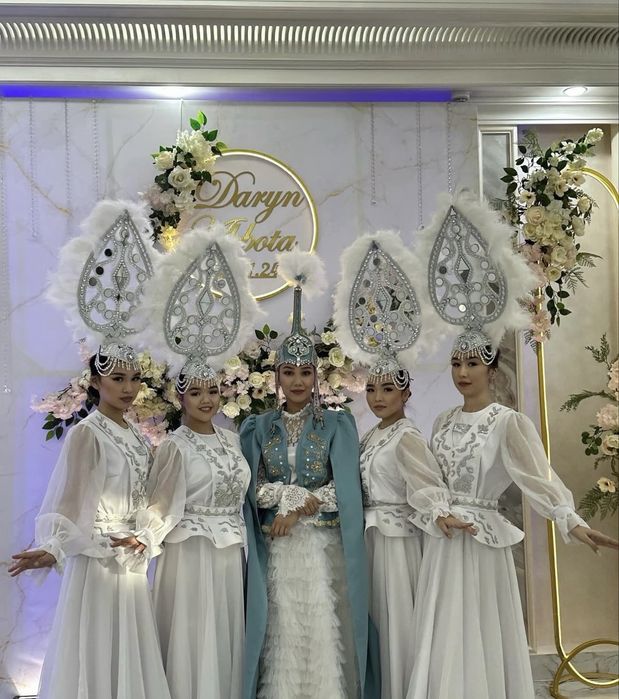 Ансамбль киімдері