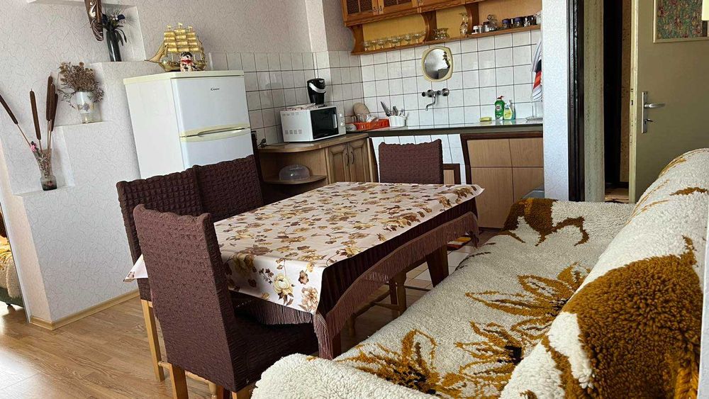 Нощувки в къща за гости "Кристофър" с. Българево.