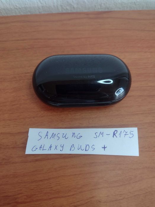 Samsung Galaxy Buds+ SM-R175 заряден кейс части