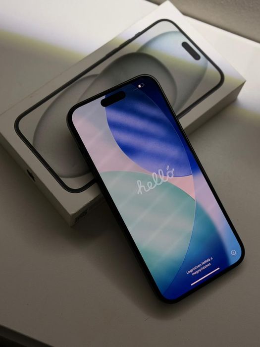 Продам iPhone 15plus