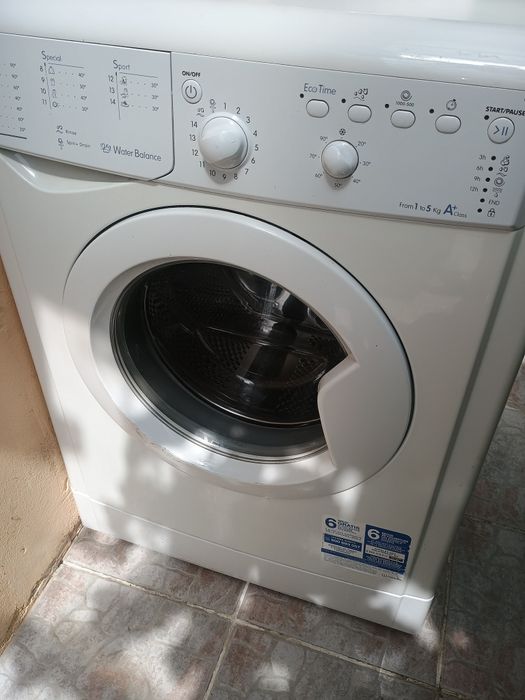 Mașină de spălat rufe Candy Whirlpool AEG 27/721W