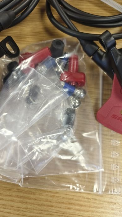 НОВИ Вело спирачки Level TLM комплект предна и задна