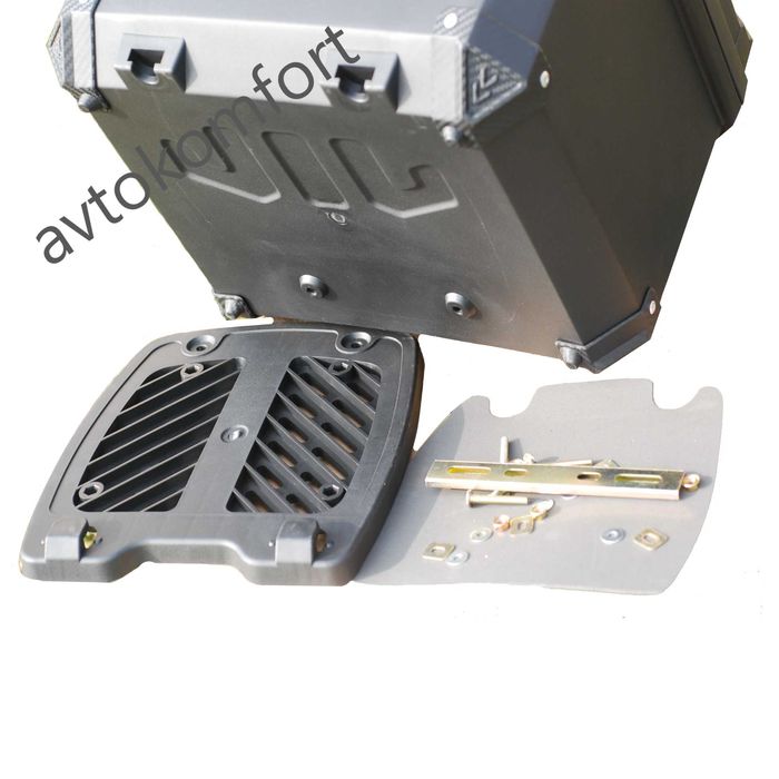 30 Литра Куфар За Мотор