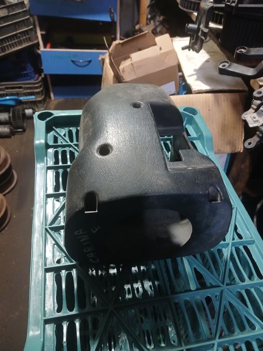 Кожух на руль Тоета Карина Е