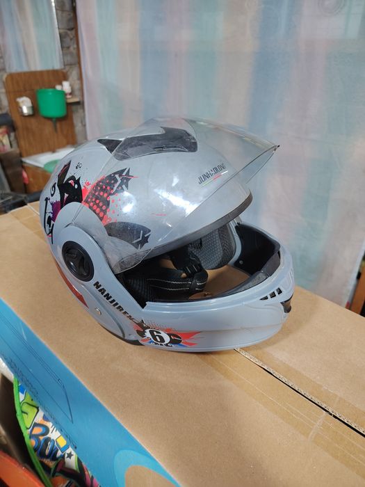 Шлем для мото-скутера