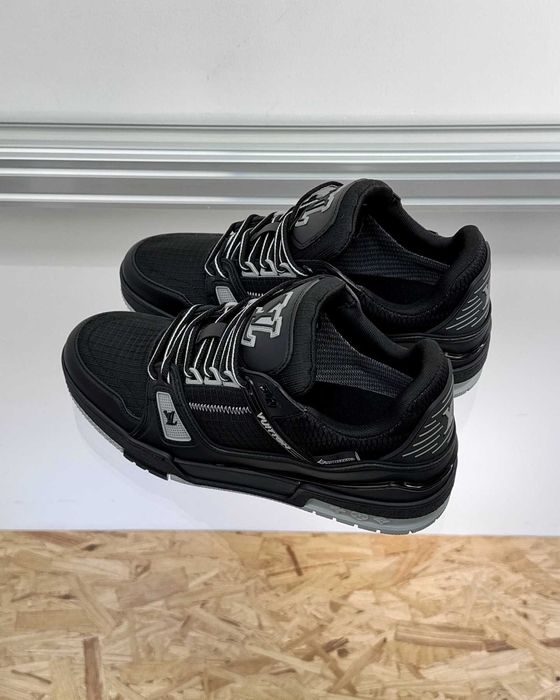 Adidasi Louis Vuitton Trainer Premium