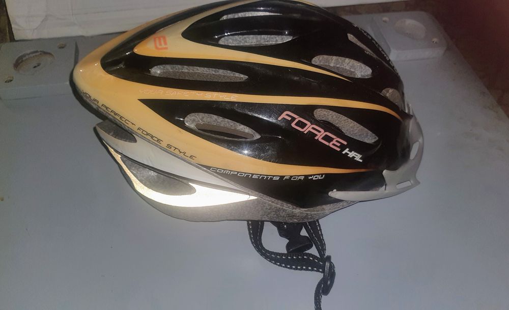 Каска за колело, скутер, тротинетка