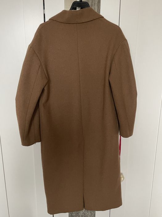 Зимно кафяво палто Bershka, S размер