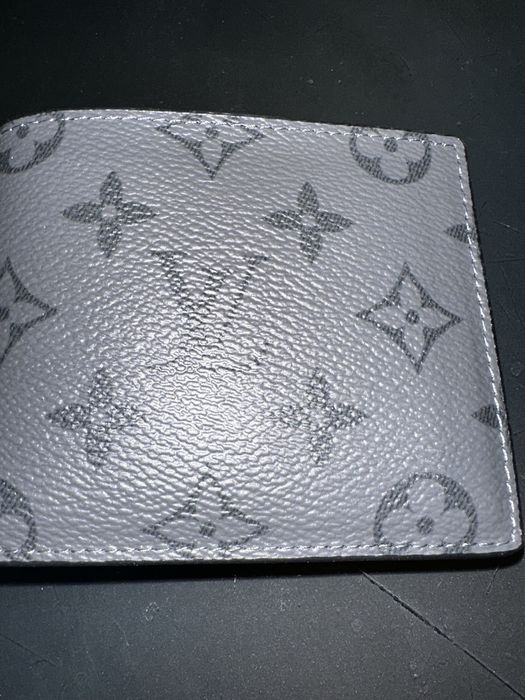 Louis Vuitton Портфейл MONOGRAM ECLIPSE REVERSE