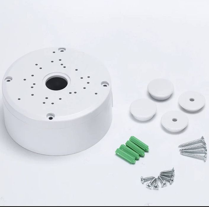 монтажная коробка для видеонаблюдения на камере