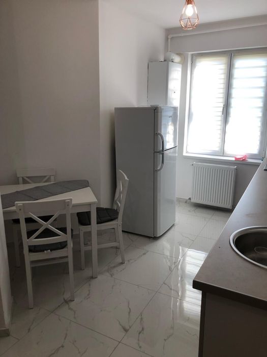 Apartament de închiriat 2 camere