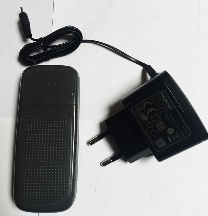 Nokia 1208 RH 105 + зарядно
