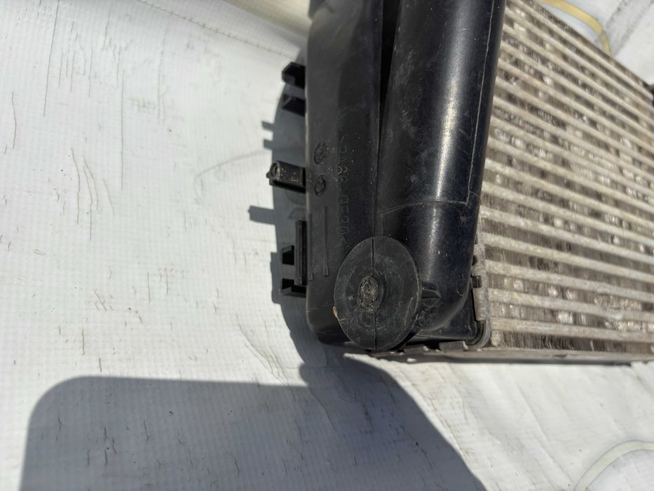 Radiator intercooler Dacia 1,5 diesel dupa 2012 cod 144967634R