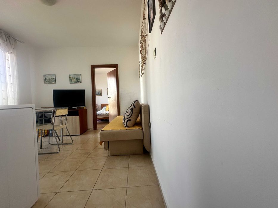 Продава се Двустаен апартамент в к.к. Слънчев бряг - 40 кв.м за 1213 €/кв.м - Снимка #4