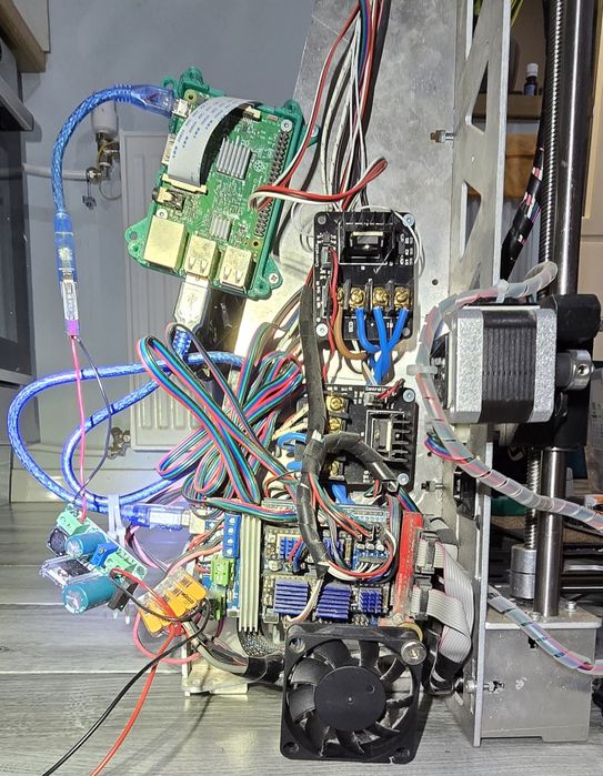 Imprimantă 3D cadru aluminiu