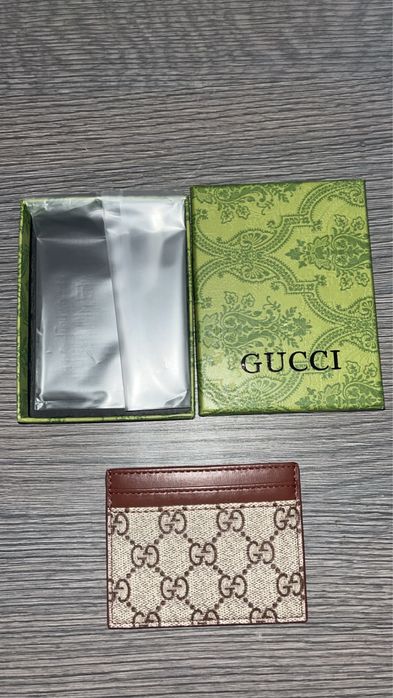 Card Holder- Gucci