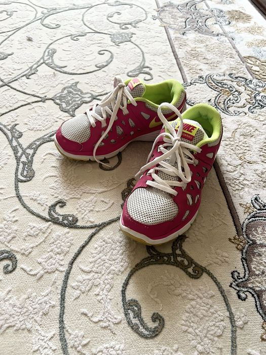 Nike letniy krassofka qizlarimizga yozga