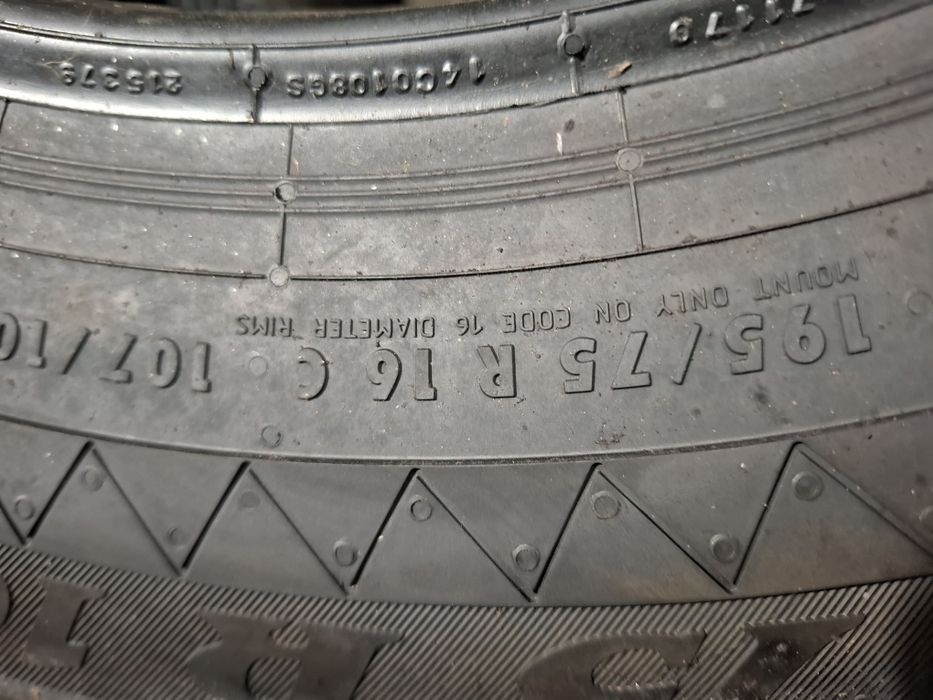 195 75 16c Vând 4 anvelope viking Allseason