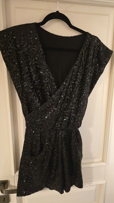 Salopeta scurta ocazie paiete- negru  - S/M
