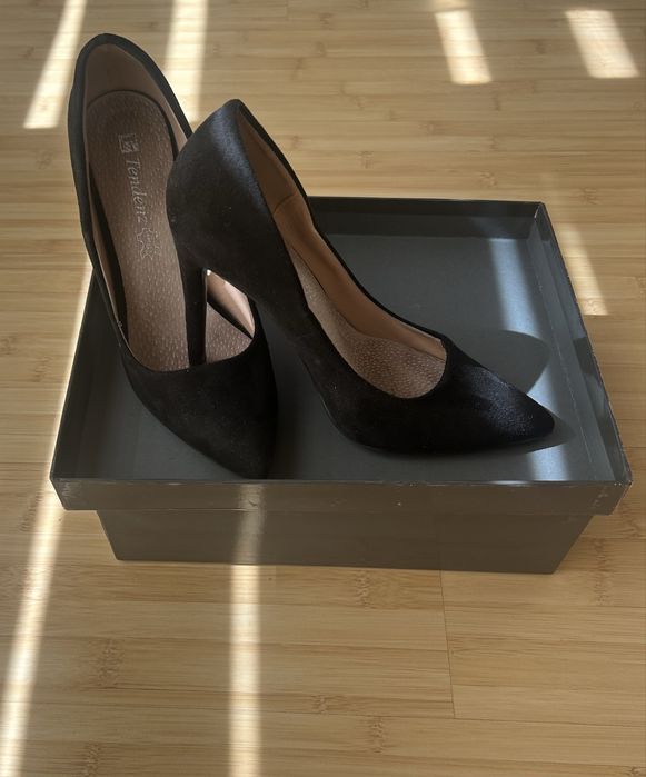 buffalo london обувки ток