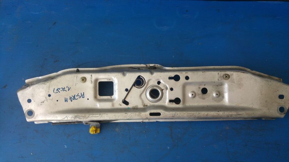 traversa fata cu senzor impact opel astra h 13264083