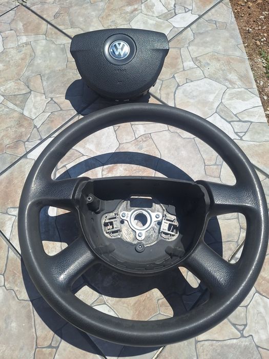 Волан за Volkswagen Passat B6