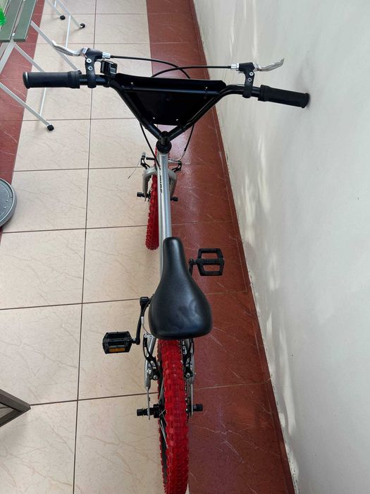 Детски велосипед BTWIN BMX 16" WIPE 500 (5-7 г. и 110-125 см) + Детска каска като подарък!