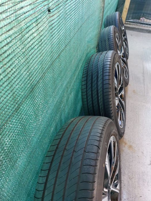 Jante originale Renault 5x114,3 R19