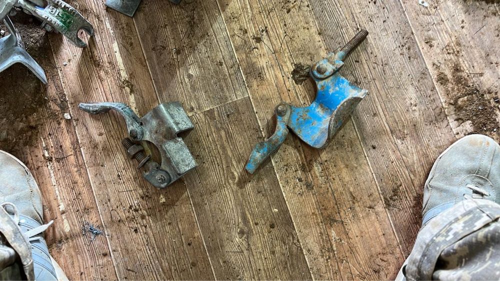 Хомуты для лесов