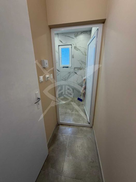 Тристаен апартамент в Кючук Париж 107944 - снимка 3
