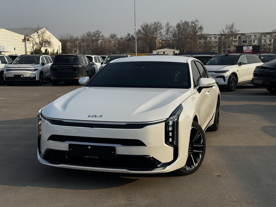 KIA K8 Hybrid  New