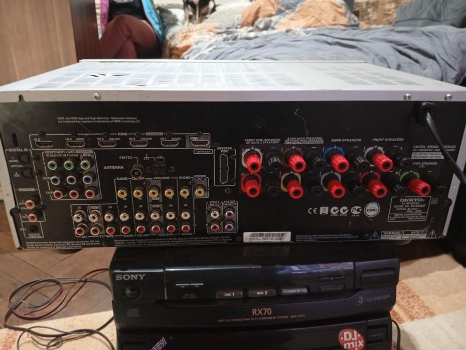 Receiver 7.1  Onkyo TX-SR607