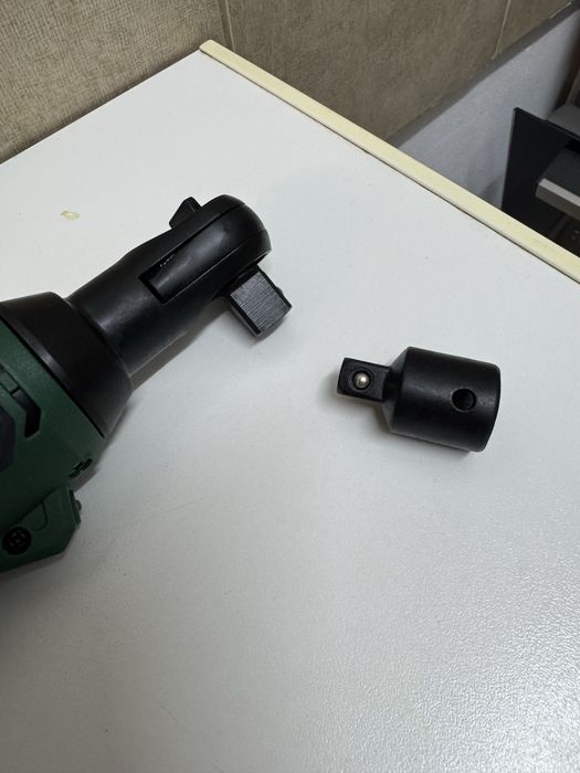 Cheie cu clichet Parkside 12 V