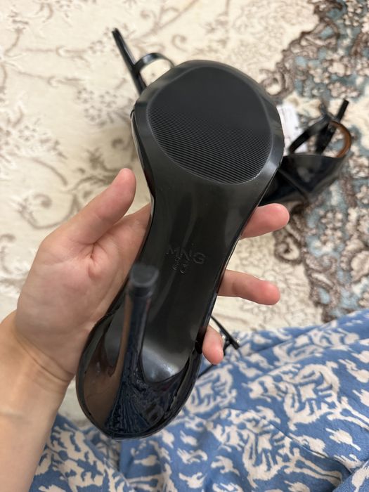 Новые Туфли от бренда Mango