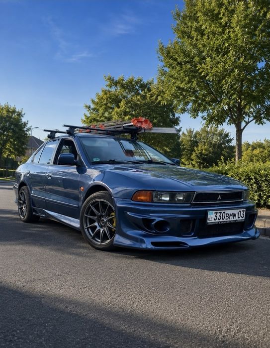 Mitsubishi Galant 8 передний бампер Dolphin