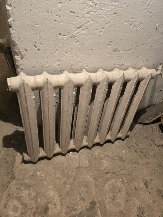 Батарея чугунная