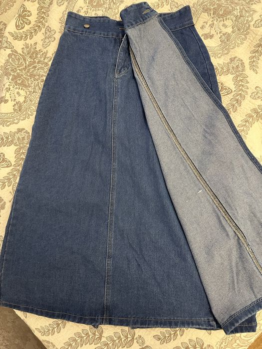 Продаю джинсовые юбка