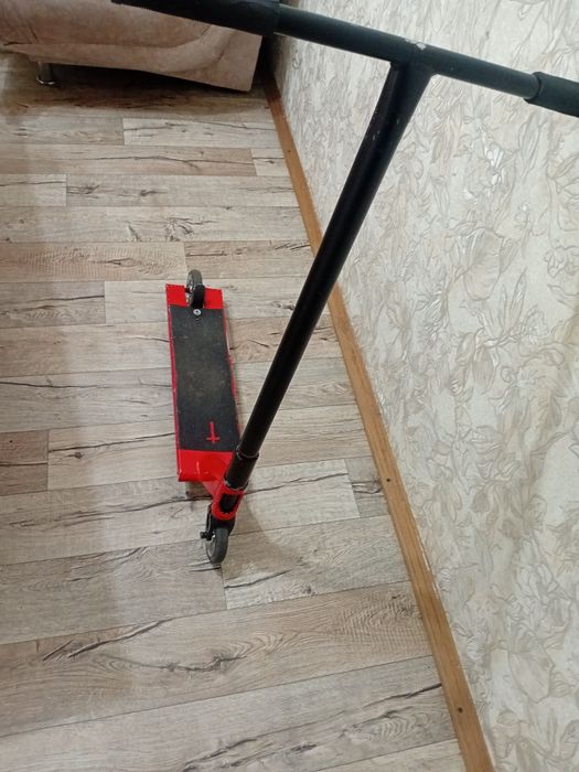 Трюковой самокат