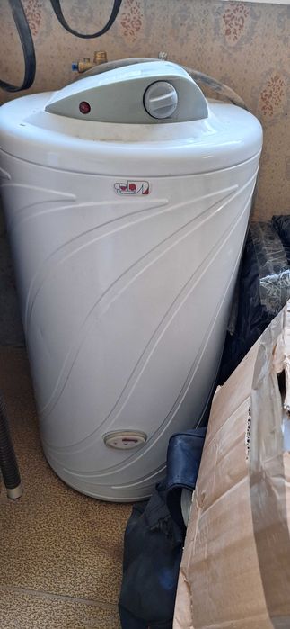 Продавам бойлер